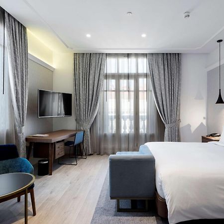 Doubletree By Hilton Madrid-Prado Hotel Exterior photo