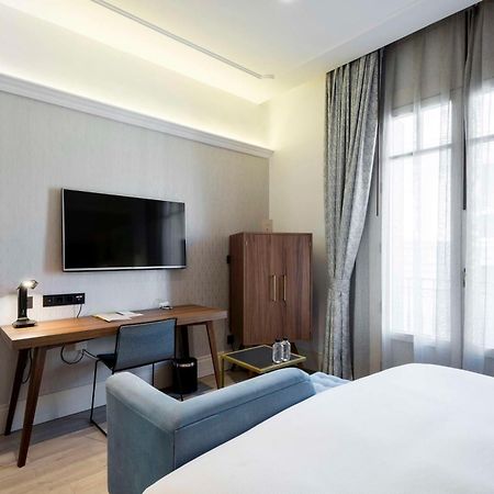 Doubletree By Hilton Madrid-Prado Hotel Exterior photo