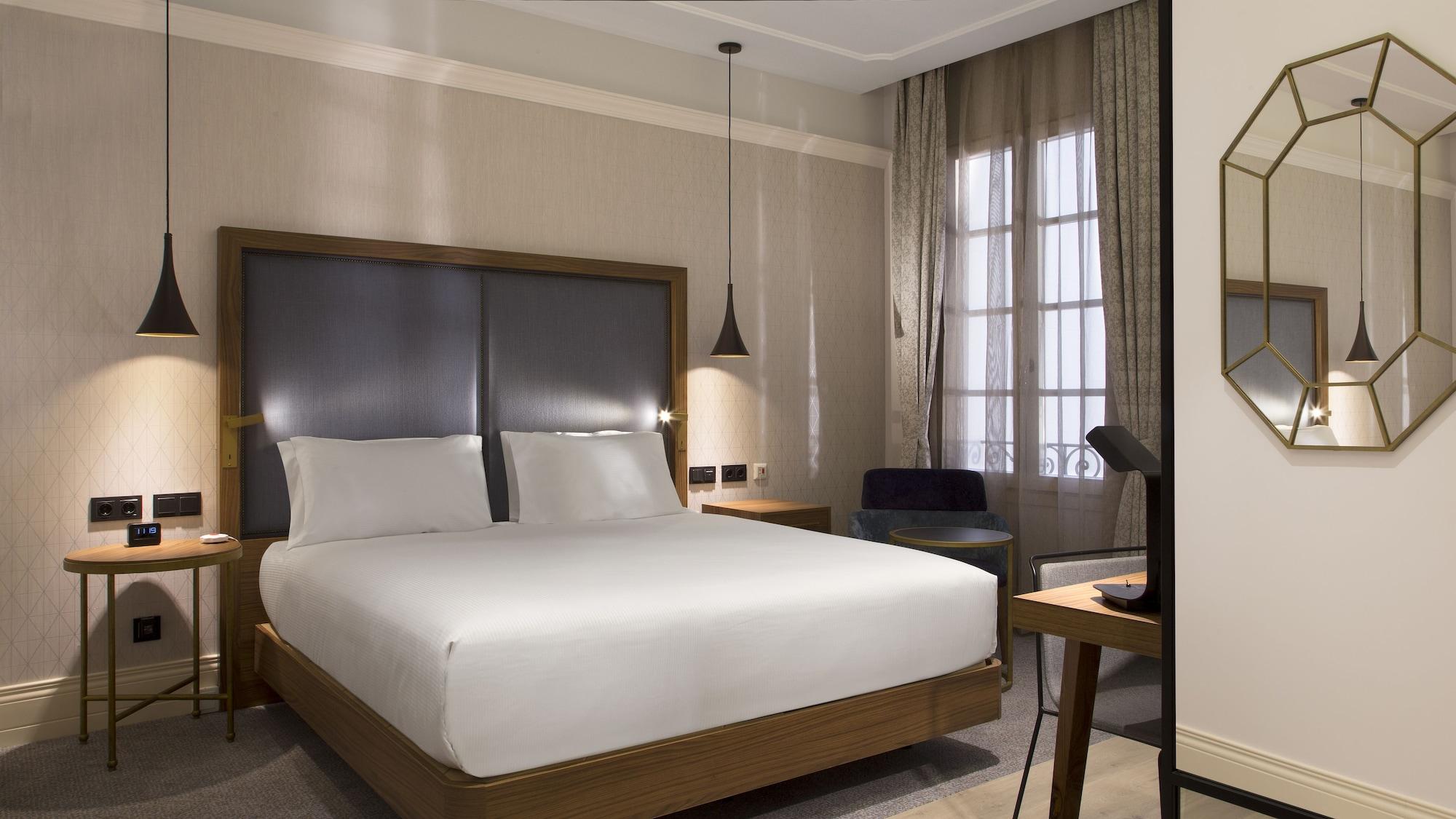 Doubletree By Hilton Madrid-Prado Hotel Exterior photo